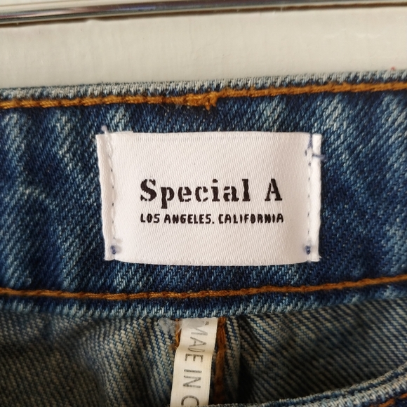 Special A Los Angeles High Rise Distressed Ankle Jeans 100% Cotton SZ 27 - Picture 3 of 12